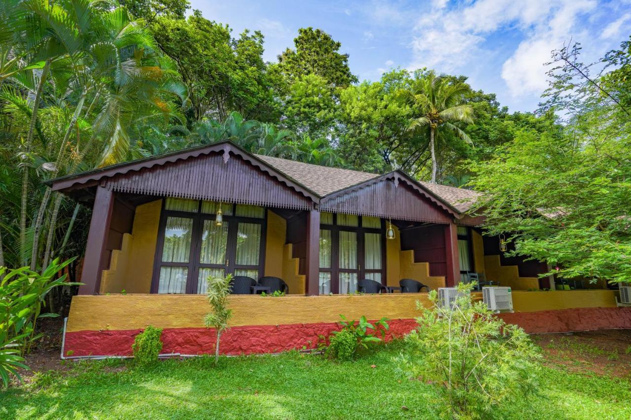 Fragrant Nature Backwater Resort & Ayurveda Spa Kollam Exterior foto