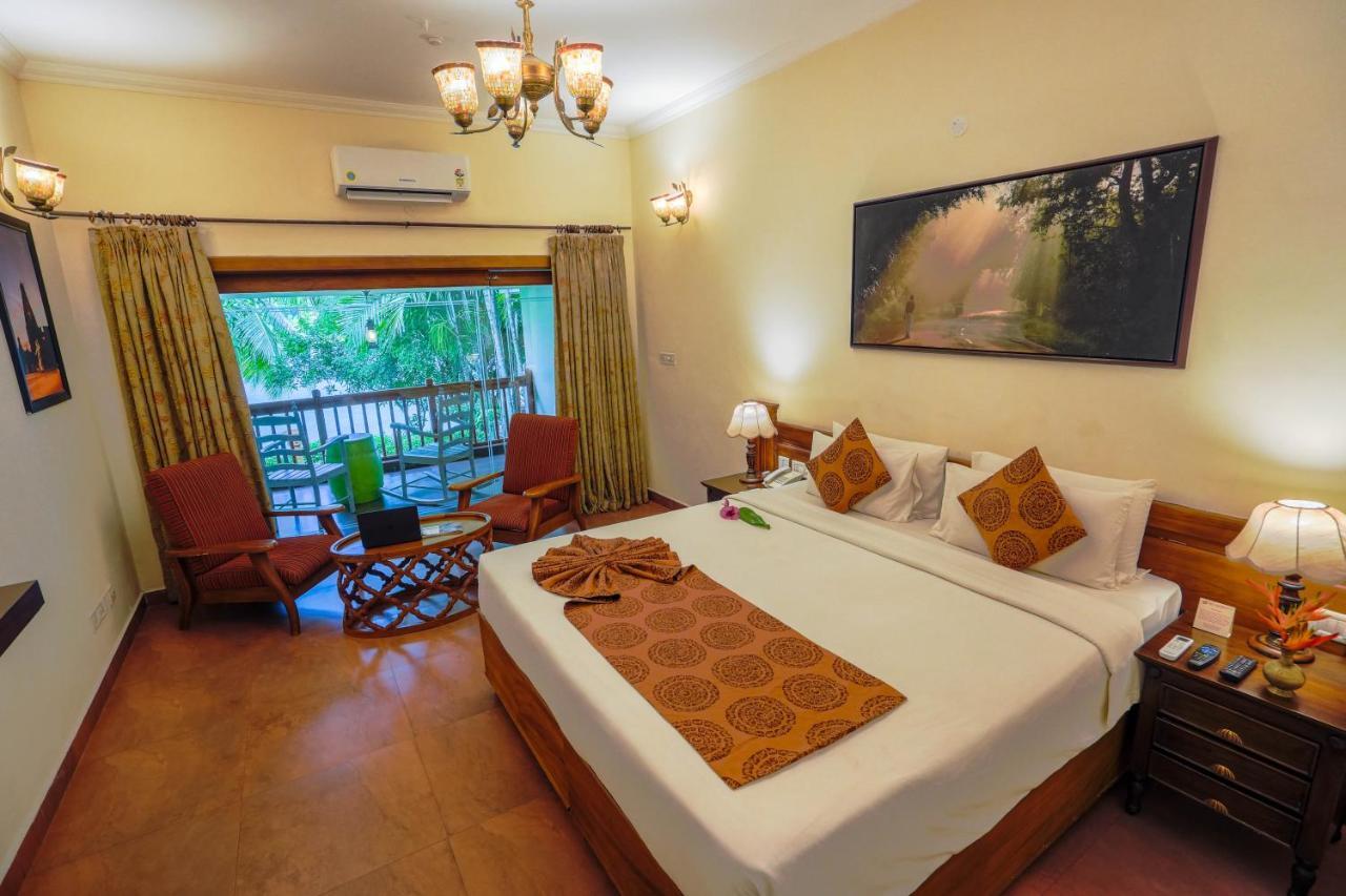 Fragrant Nature Backwater Resort & Ayurveda Spa Kollam Exterior foto