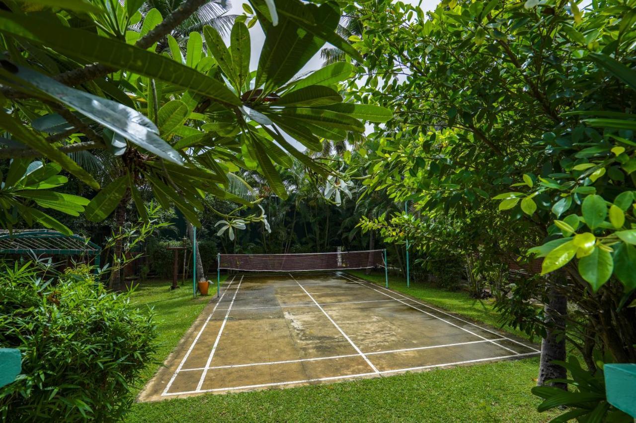 Fragrant Nature Backwater Resort & Ayurveda Spa Kollam Exterior foto