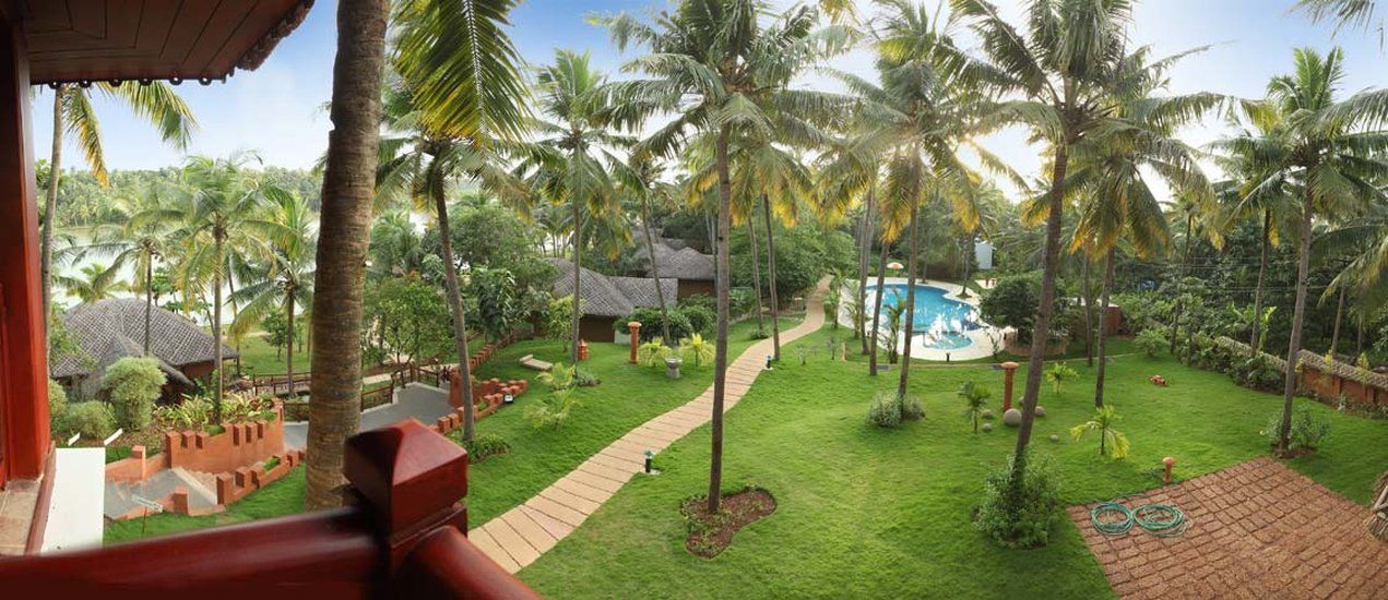 Fragrant Nature Backwater Resort & Ayurveda Spa Kollam Habitación foto